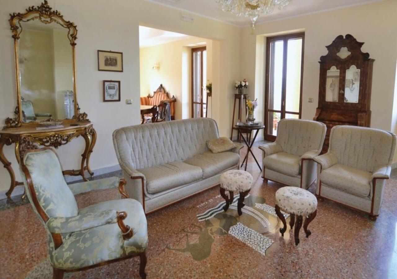 Agriturismo Villa Val D'Olivi Capodacqua  Exteriör bild