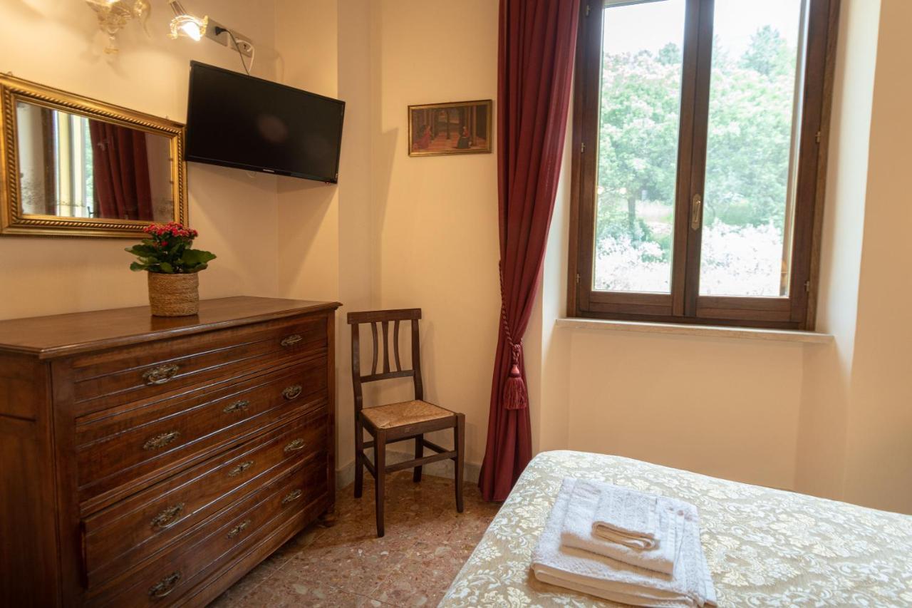 Agriturismo Villa Val D'Olivi Capodacqua  Exteriör bild