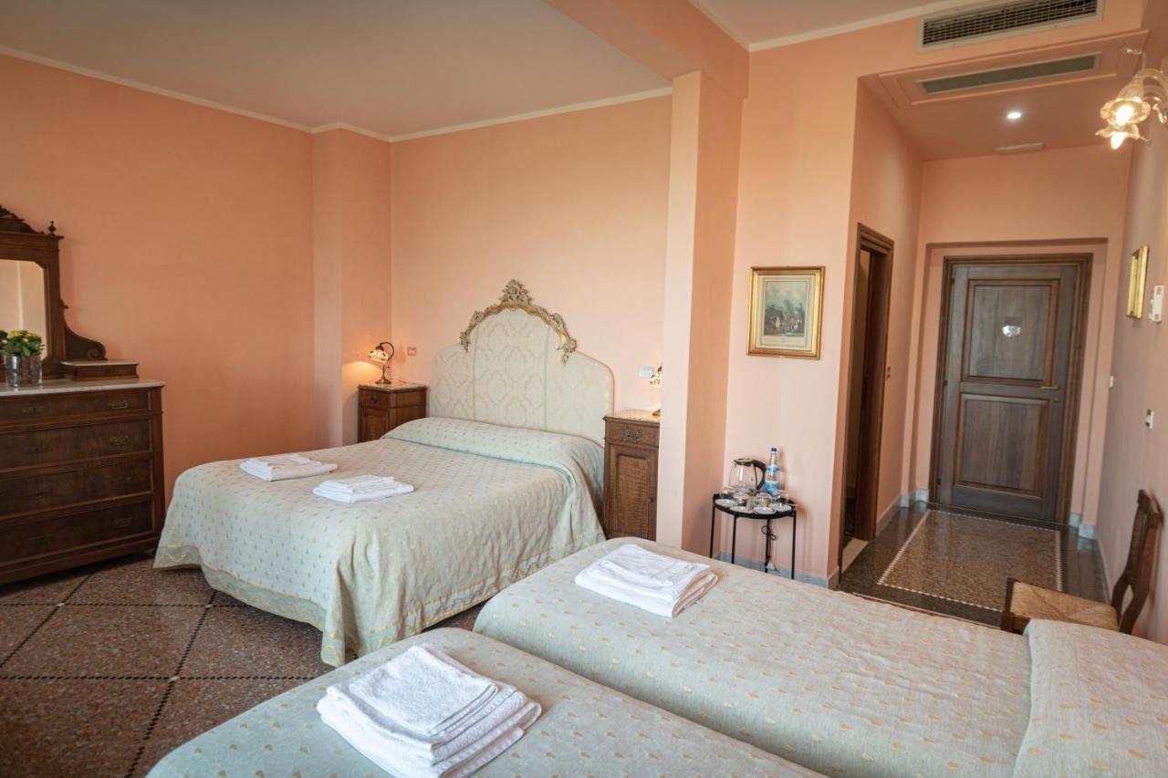 Agriturismo Villa Val D'Olivi Capodacqua  Exteriör bild