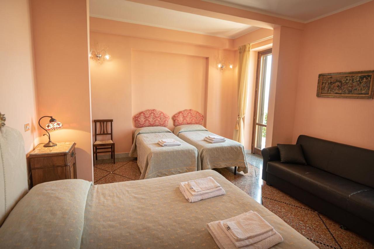Agriturismo Villa Val D'Olivi Capodacqua  Exteriör bild