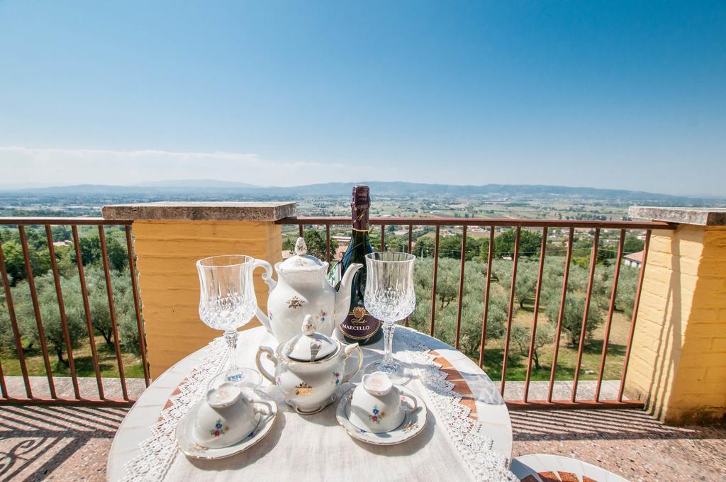Agriturismo Villa Val D'Olivi Capodacqua  Exteriör bild