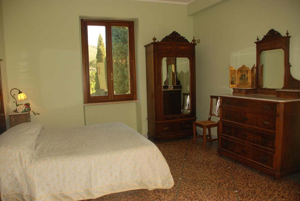 Agriturismo Villa Val D'Olivi Capodacqua  Exteriör bild